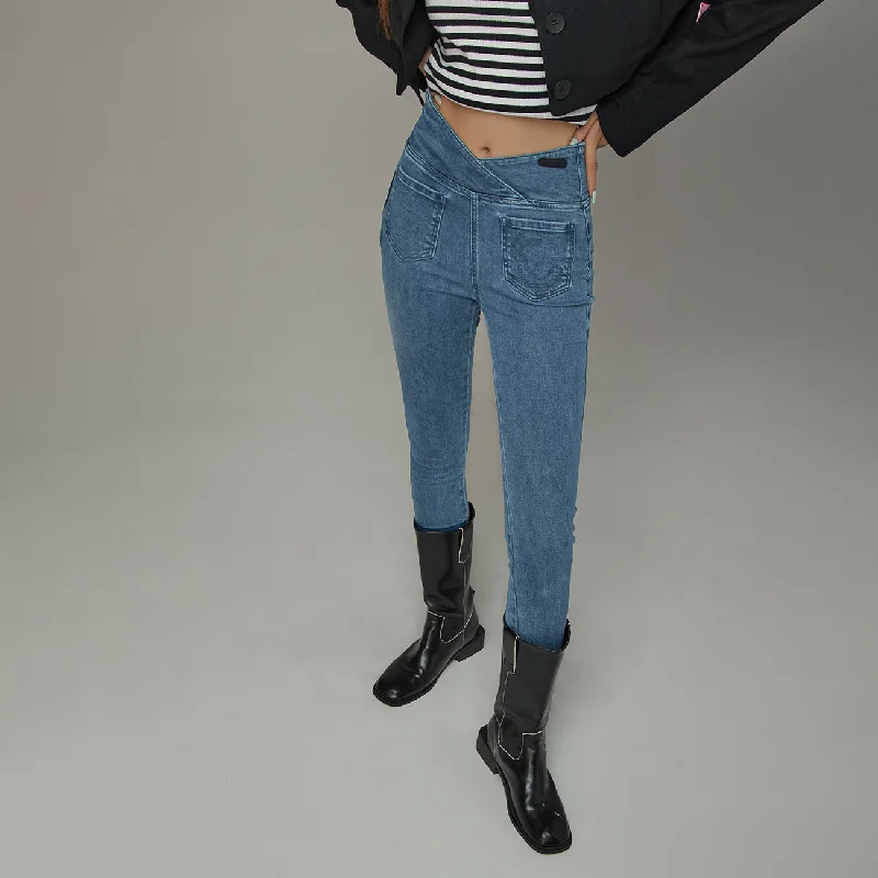 Wrap Front Pockets Denim Cropped Slim Jeans