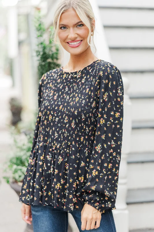 Getting Close Black Ditsy Floral Blouse Cool Women's Distressed